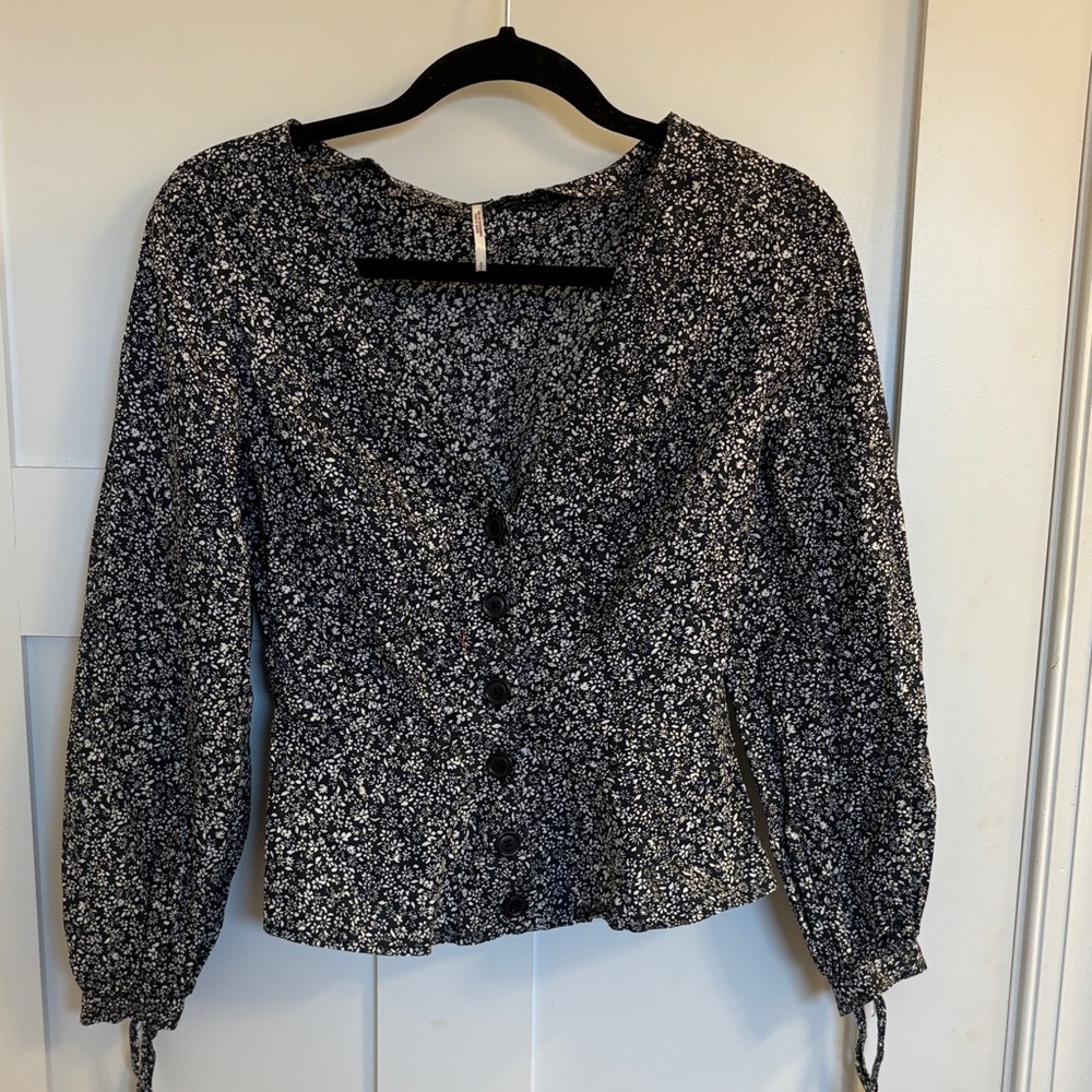 Floral Navy and White Women's Top